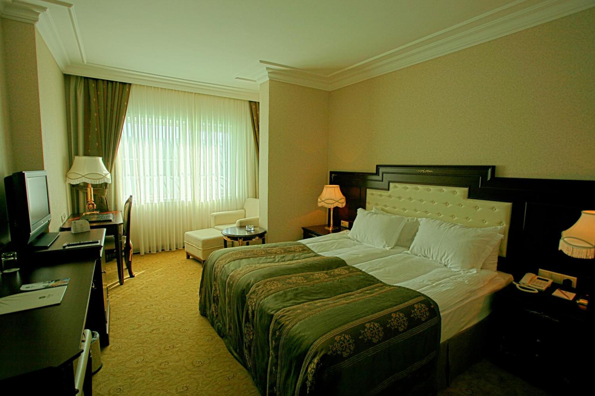 Latanya Palm & Spa Airport אנטליה מראה חיצוני תמונה