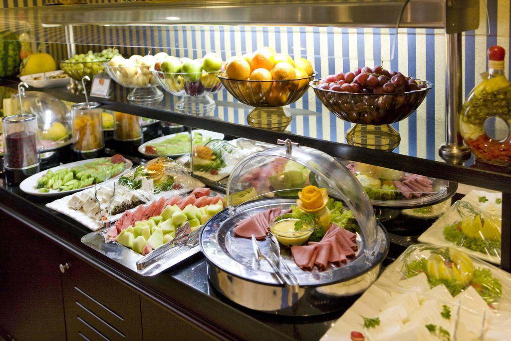 Latanya Palm & Spa Airport אנטליה מראה חיצוני תמונה