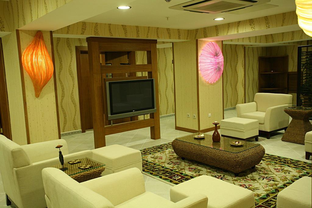 Latanya Palm & Spa Airport אנטליה מראה חיצוני תמונה