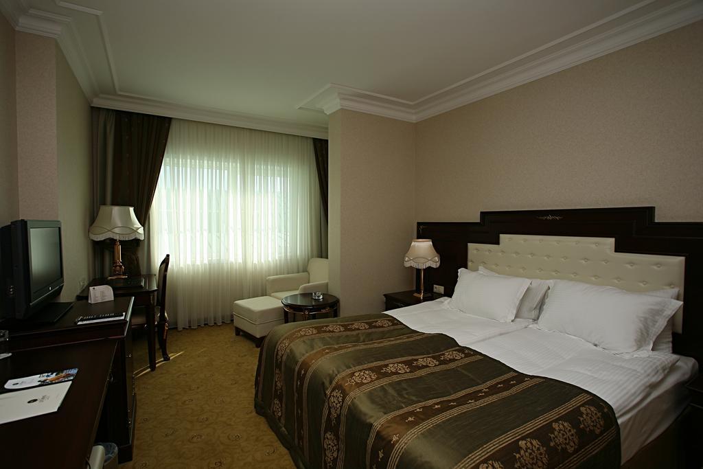 Latanya Palm & Spa Airport אנטליה מראה חיצוני תמונה
